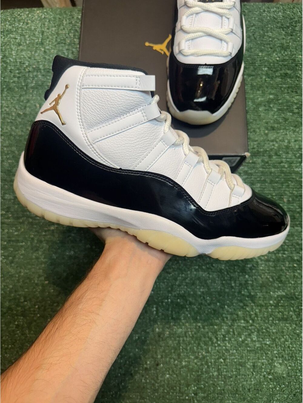 Jordan Retro 11 DMP Gratitude Size 11